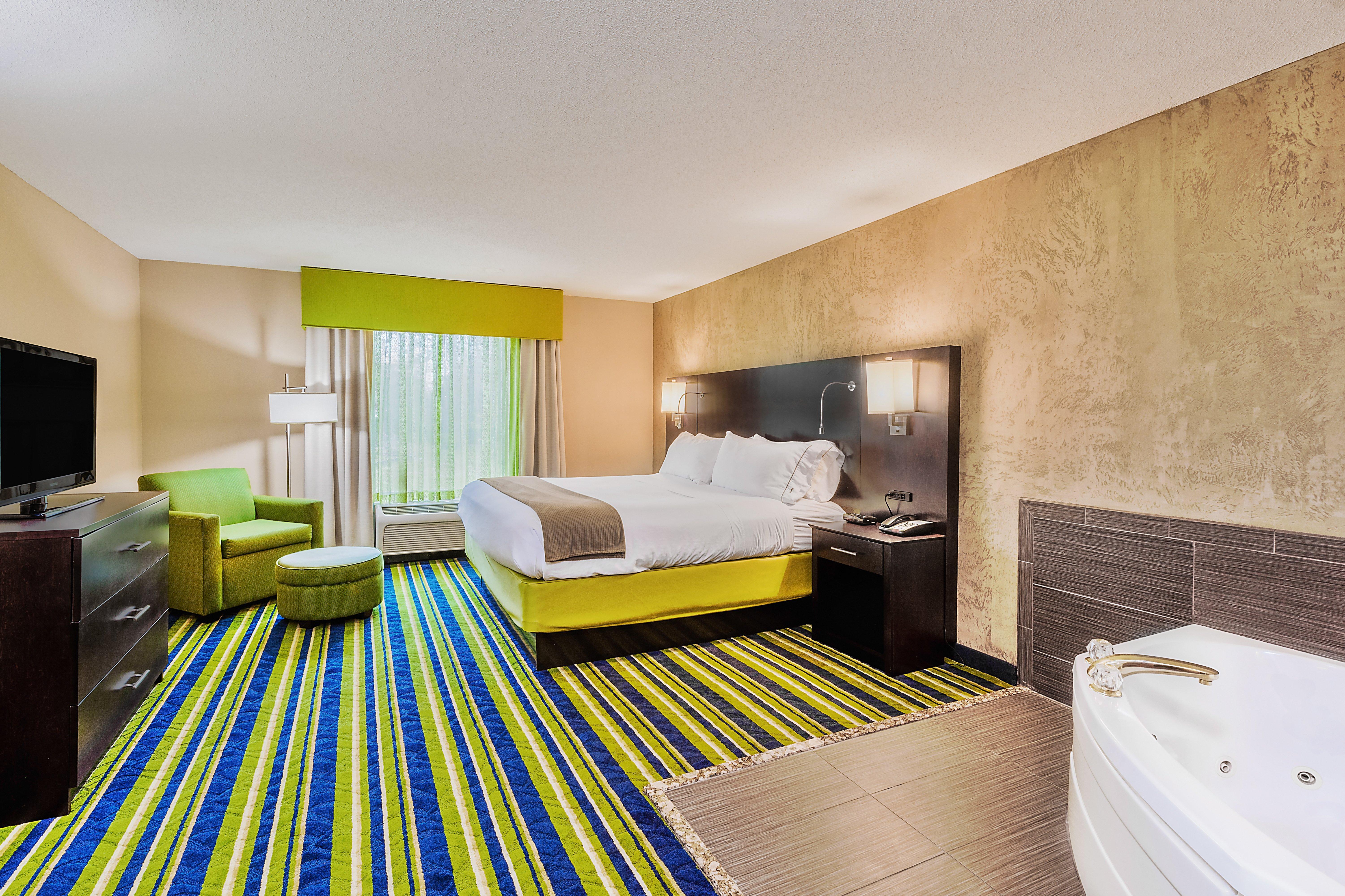Holiday Inn Express Minden By Ihg Exterior photo